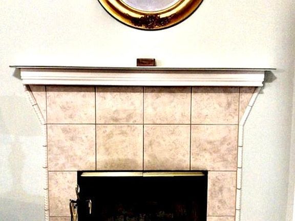 5th image of 2309 Twelve Oaks Dr
