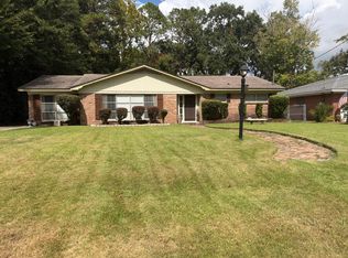 414 Hillside Dr, Mobile, AL 36611