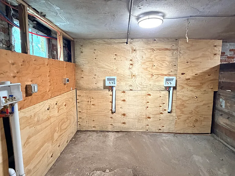8 Arch St #2 — Photo 10