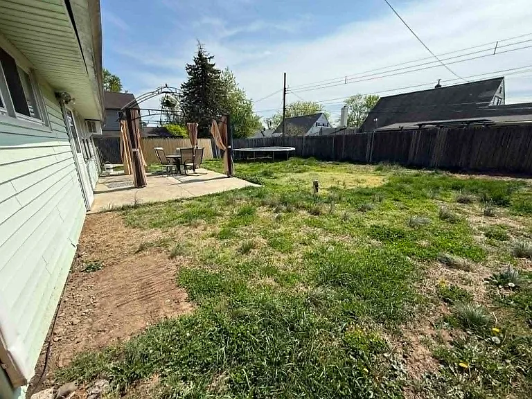 5 Nickelhill Ln — Photo 29