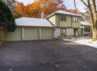 9017 Hyland Creek Rd, Bloomington, MN 55437