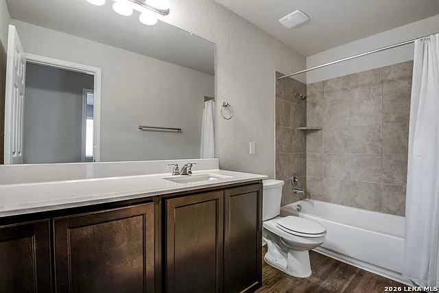 1041 Lauren St — Photo 22