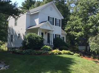 10 Robbins Rd, Foxboro, MA 02035