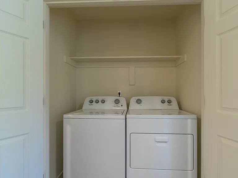 Cherry Springs Apartments — Photo 18
