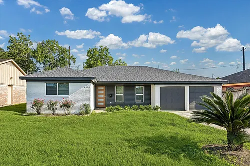 4315 Kelling St Photo 1