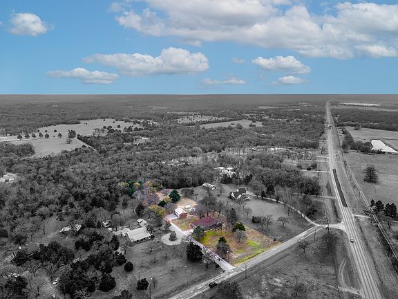 2nd image of 10471 Holly Creek Rd