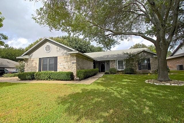 1st image of 14217 Chisolm Dr