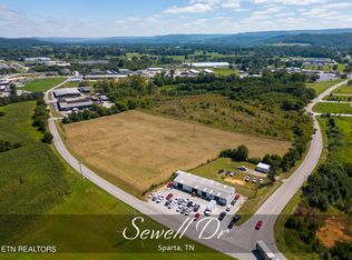 Sewell Dr, Sparta, TN 38583