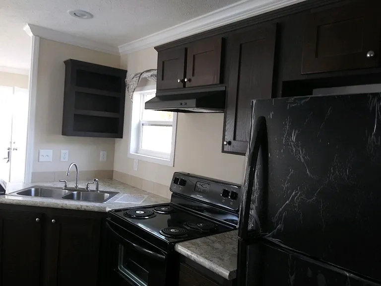 The Waverly — Photo 15