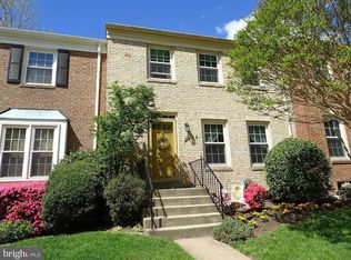 3124 Barnard Ct, Fairfax, VA 22031