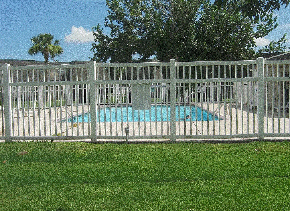 Sulphur Springs — Photo 3