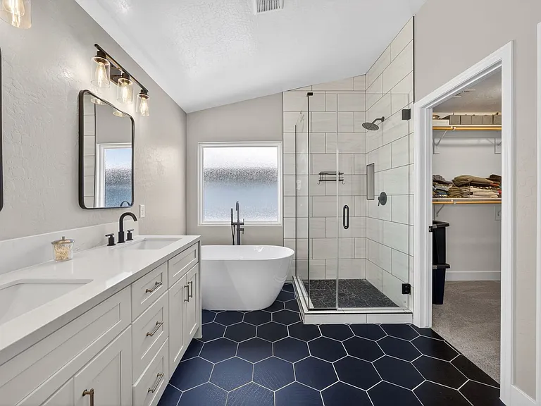 10660 Cumberland Creek Ave — Photo 38