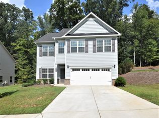 438 White Trillium Dr, Hoschton, GA 30548