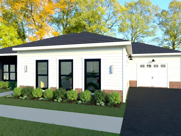 10142 Pine St, Oakton, VA 22124