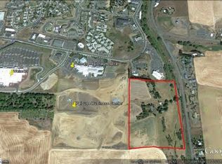 303 Johnson Rd, Pullman, WA 99163