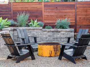 10559 Stella St, Oakland, CA 94605