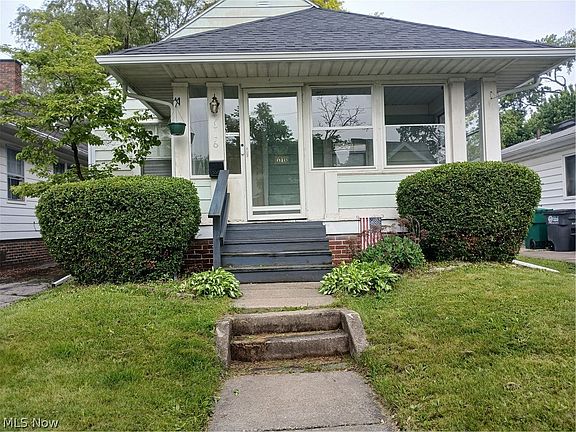 2nd image of 616 Durango Dr