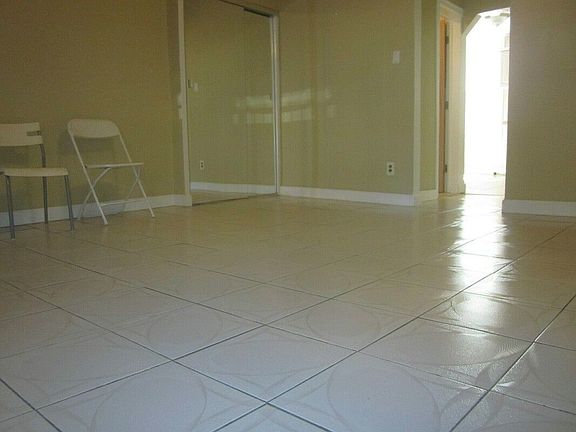 4th image of 20 Scholes St #1F