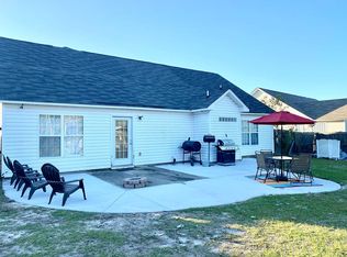 2539 Camp Lejeune Ct, Hope Mills, NC 28348