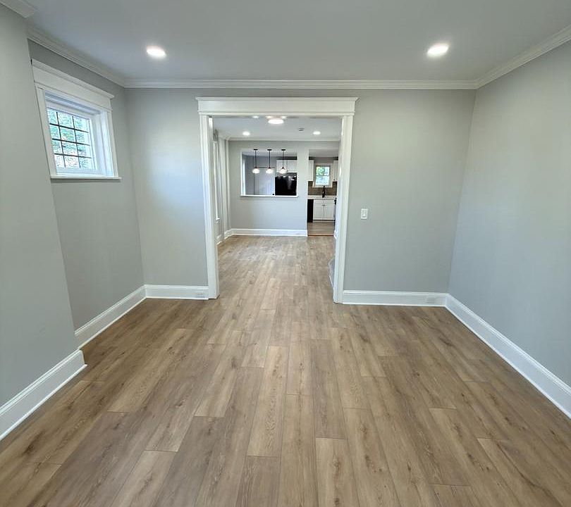 1st image of 648 Edgewood Ave