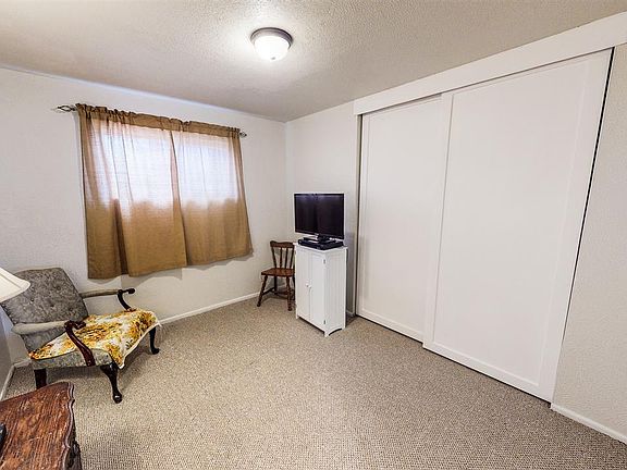 5th image of 1726 N Penasco Dr