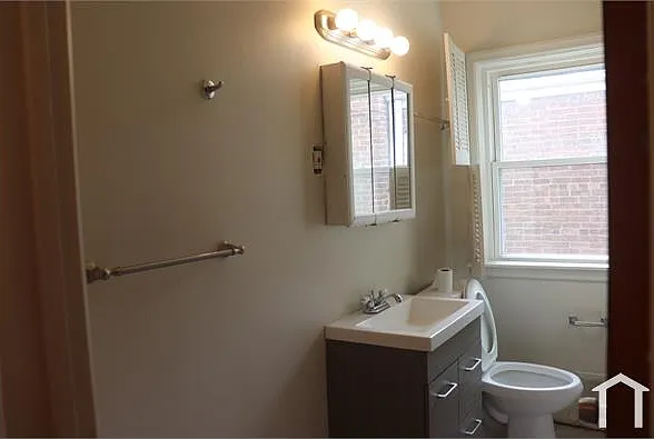 12649 S Yale Ave — Photo 5