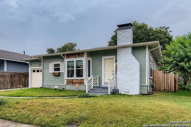 1st image of 806 Piedmont Ave