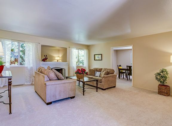 3rd image of 2910 Westfield Ave