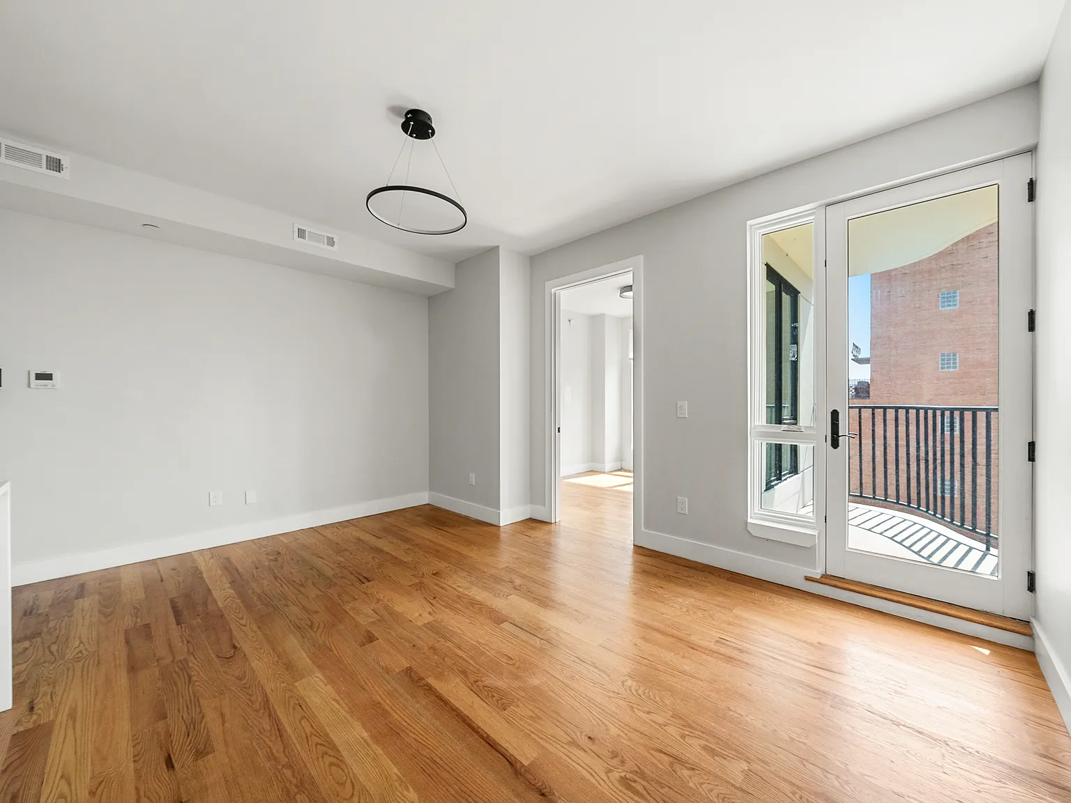 2112 Avenue P — Photo 3
