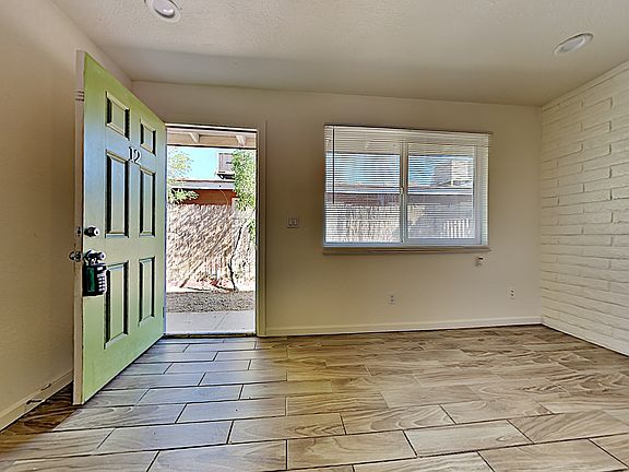 3rd image of 12 E Ingram St #12