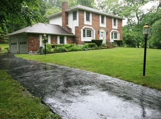 9 Ricky Ln, Preston, CT 06365