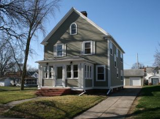 1104 10th St, Nevada, IA 50201