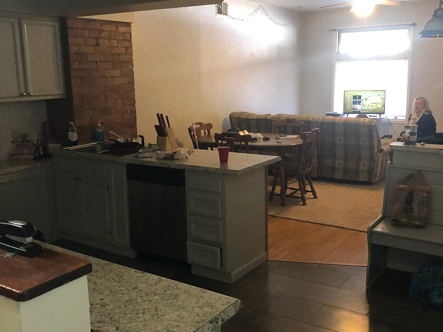 3 bed, 1312 sqft, $2,150 — Photo 3