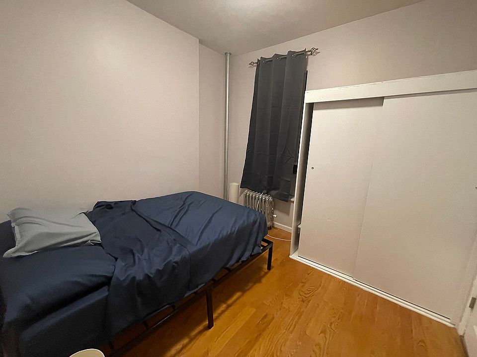 2nd image of 35-07 Ditmars Blvd #2A