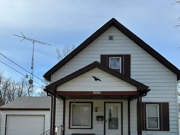 508 Maumee St, Jonesville, MI 49250