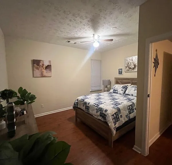 4030 Hill Station Ct — Photo 12