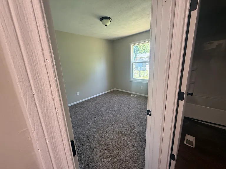 1112 Perkins Dr #A — Photo 13