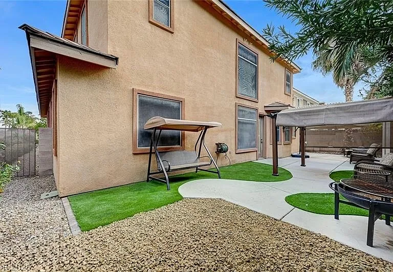 8103 Villa Cano St — Photo 55