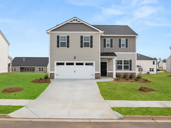 329 Great Salt Ln, Hoschton, GA 30548