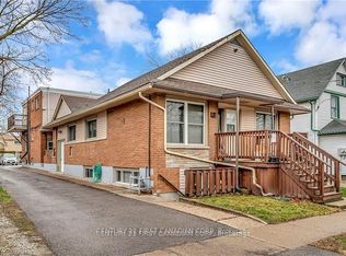 82 Albert St #3, Saint Catharines, ON L2R 2H1