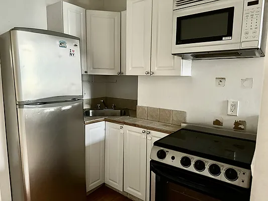 Rented by Oxford Property Group | media 20