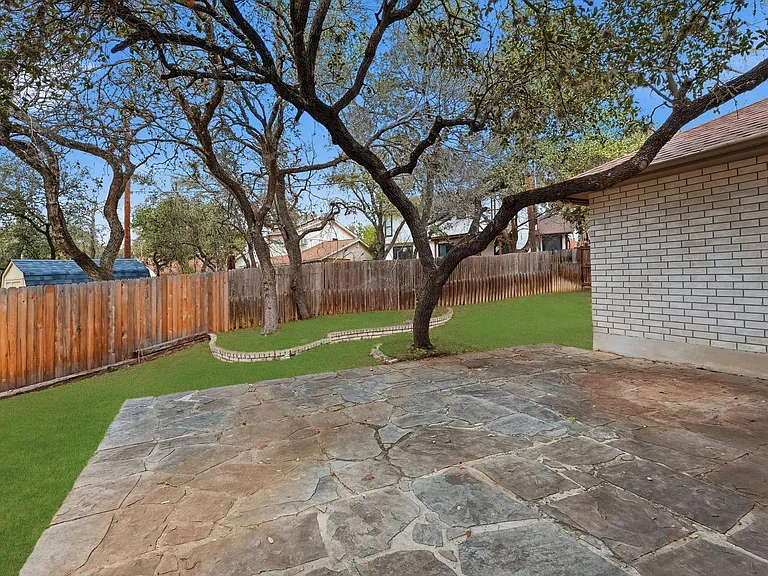 9231 Linbrooke — Photo 18