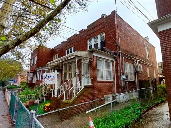 5312 96th St, Corona, NY 11368