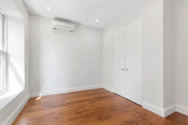 Rented by Compass | media 3