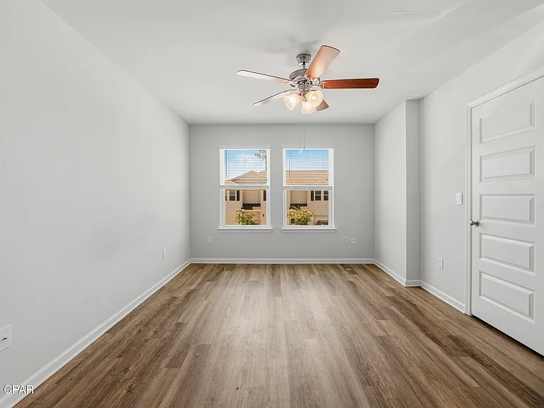 1749 Jakes Dr — Photo 11