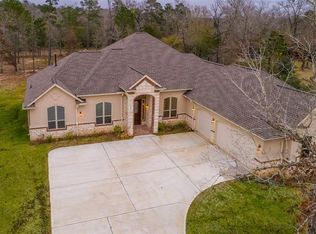 8967 Navigation Cir, Montgomery, TX 77316