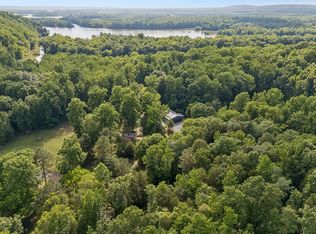 1343 Chalk Hollow Ln, Waverly, TN 37185