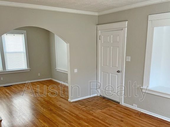 2nd image of 2451 Charlack Ave