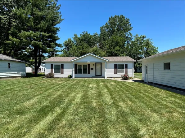 309 Wisconsin Ave, Westville, IL 61883