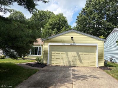 26150 Raintree Blvd, Olmsted Falls, OH, 44138
